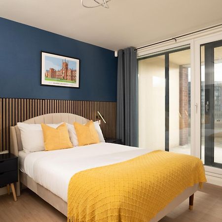 River Side Apartment, City Centre - Beautiful View And Free Parking! ベルファスト エクステリア 写真
